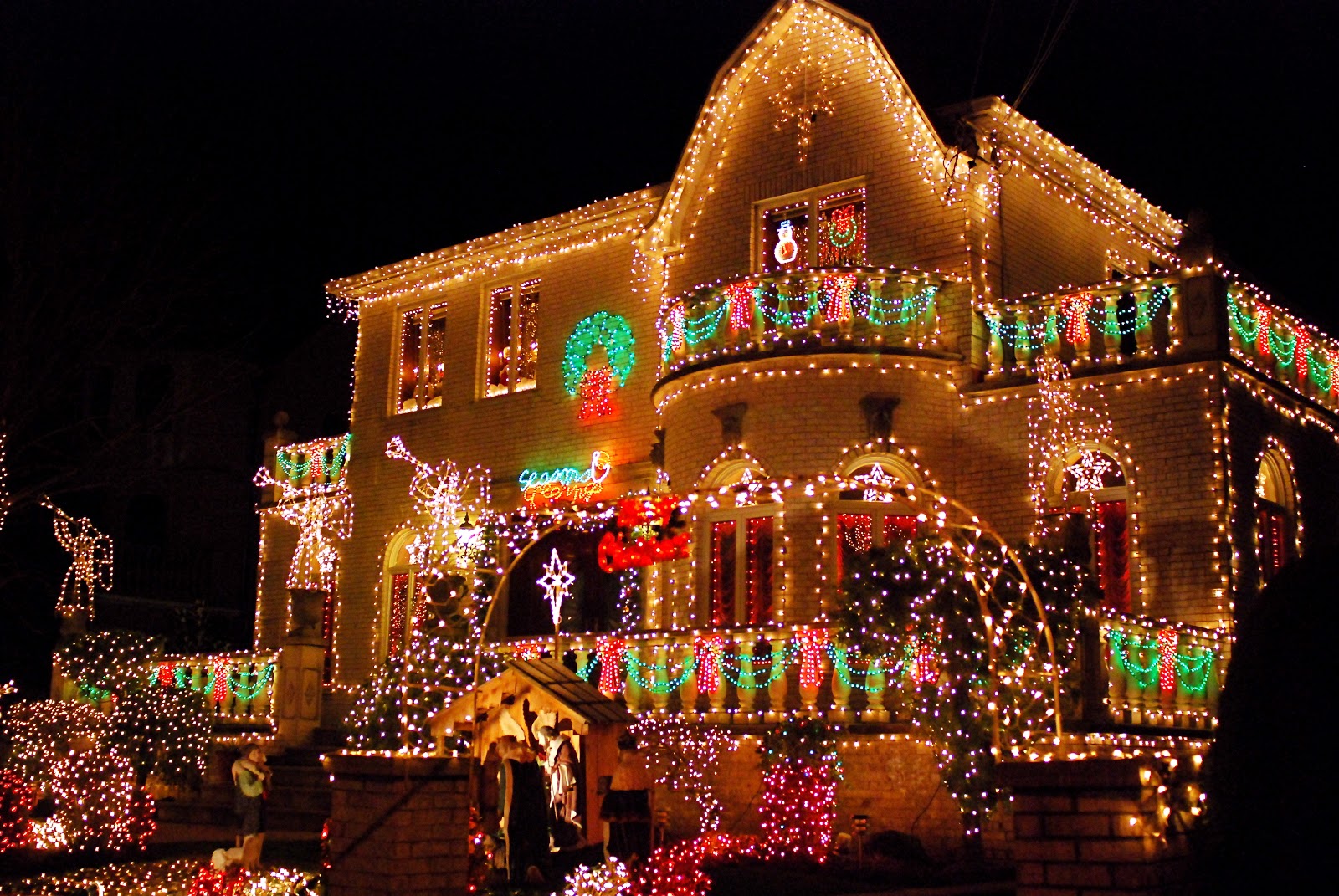 NYC ♥ NYC Brooklyn's Dyker Heights Home Christmas Light Displays