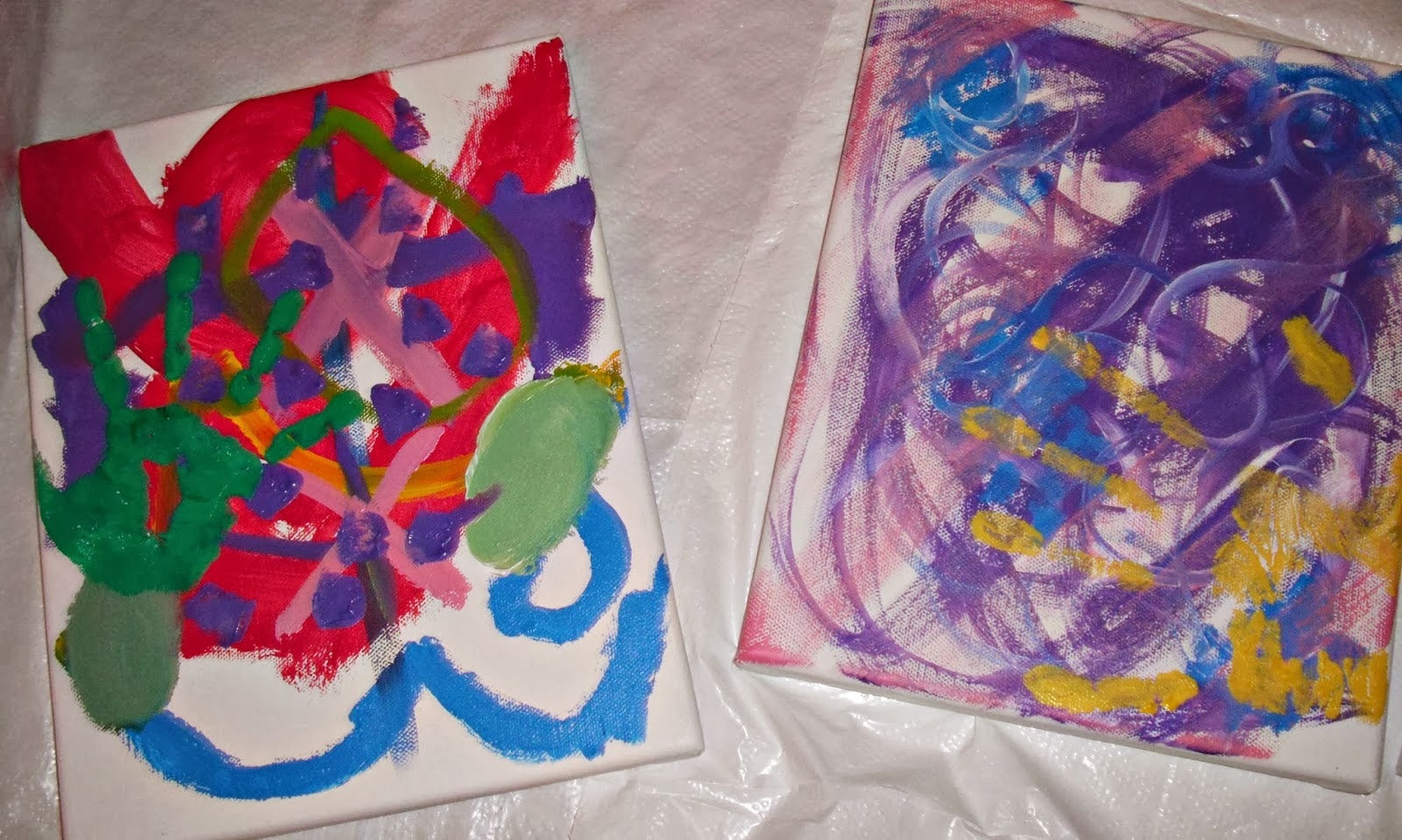 http://artsofeska.blogspot.com/2014/02/modern-handprint-art-for-kids-tutorial.html