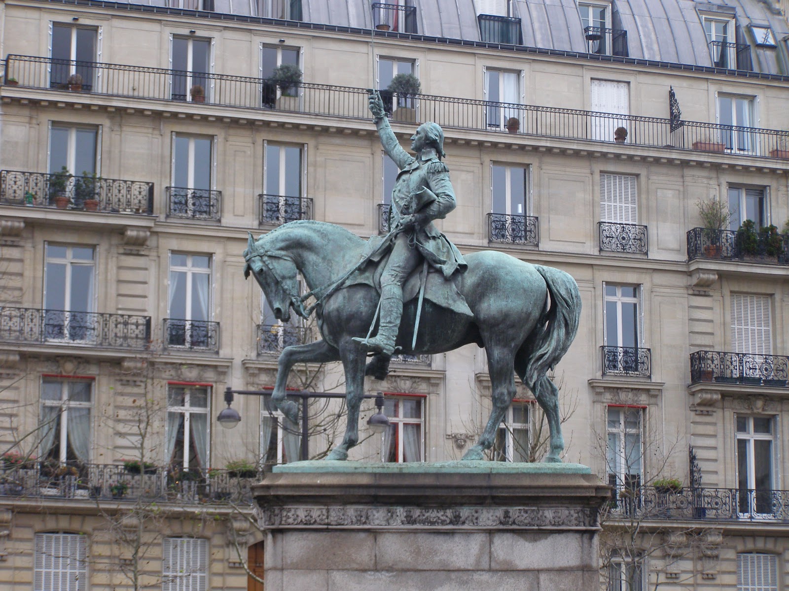 Public Art and Memory Washington in Paris