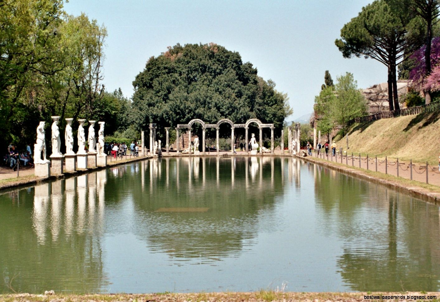 Hadrian39s Villa Wikipedia the free encyclopedia Hadrian39s Villa Wikipedia the free encyclopedia