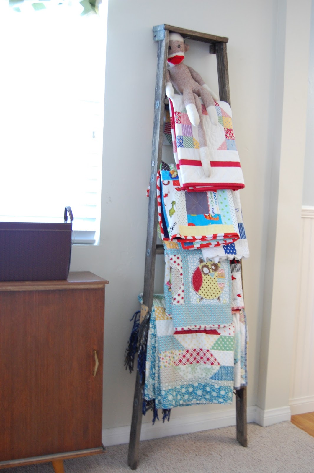 Raindrops on Roses Corners of our Home Quilt ladder...