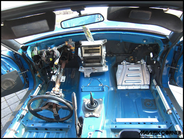 [Immagine: MX5_NA_Cockpit_15.jpg]
