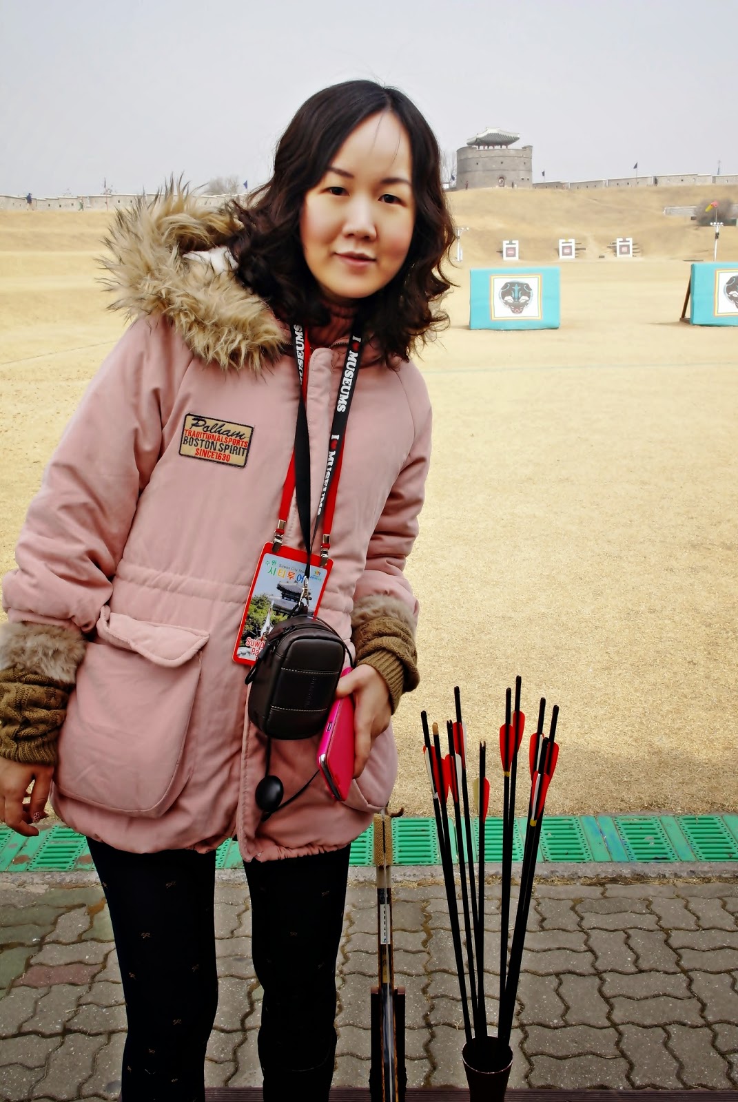 Dongjangdae, meaning Eastern Command Post, stands next to Dongbuk Gongsimdon. www.meheartseoul.blogspot.sg (Vera Lee)