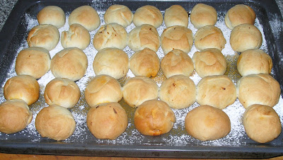 Receta De Bollitos De Leche Rellenos De Salado
