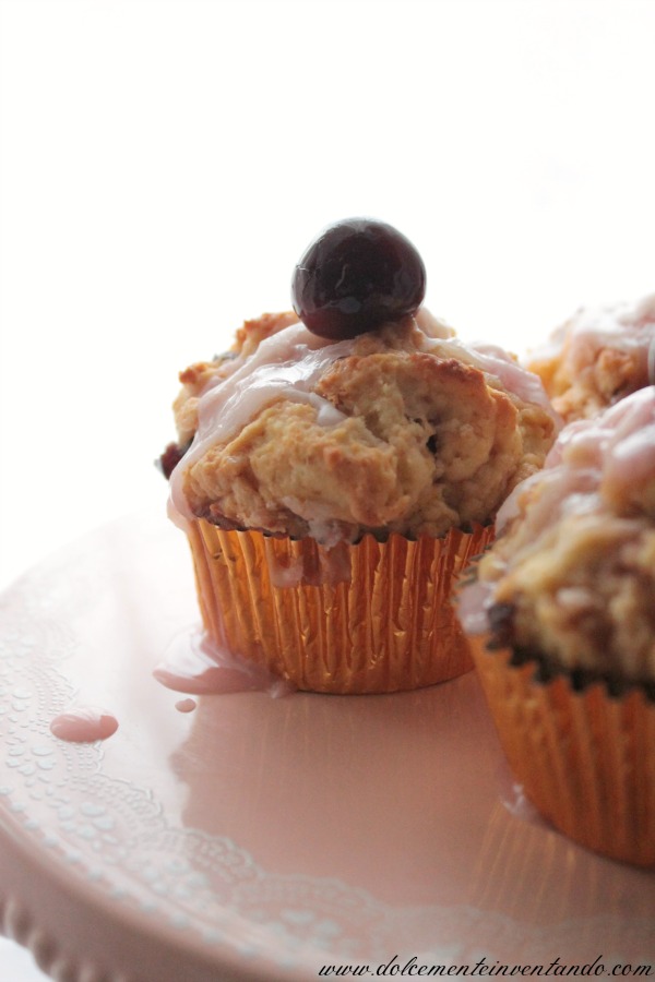 Dolcemente Inventando Cheese & black cherry muffins del caffè Muldoon