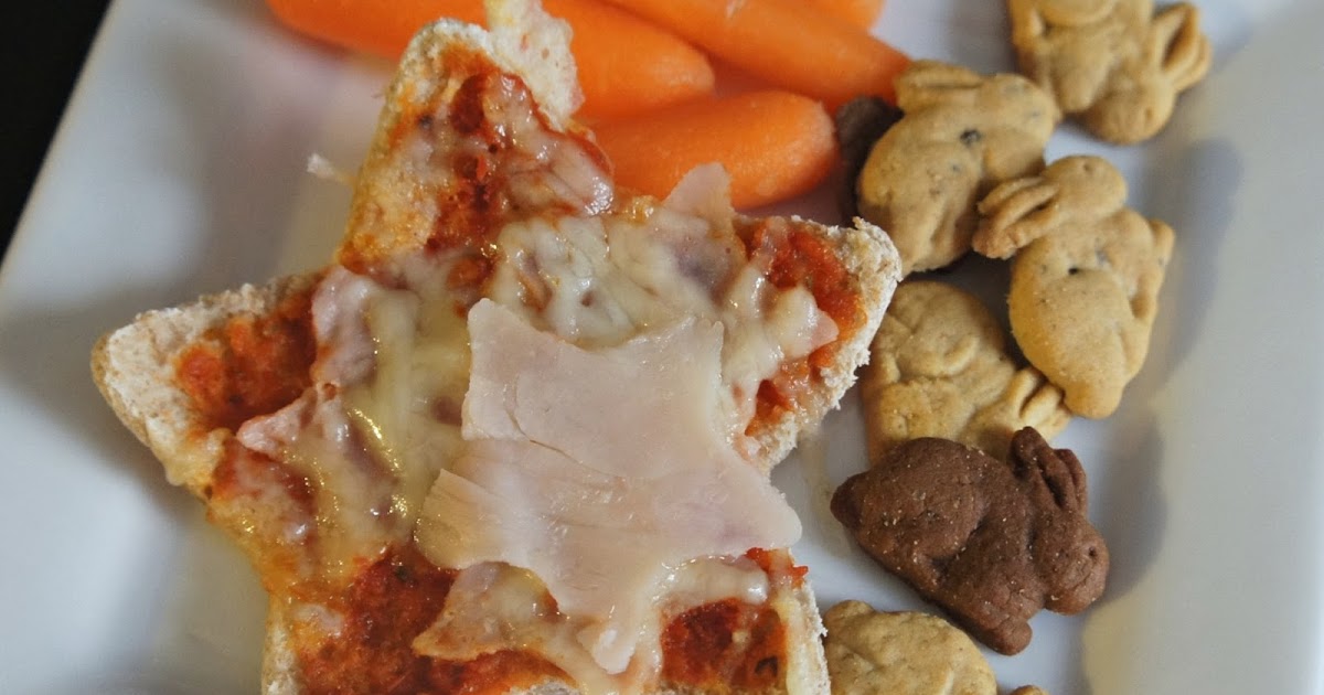 Healthy Kids Lunch Pizza featuring Hillshire Farm