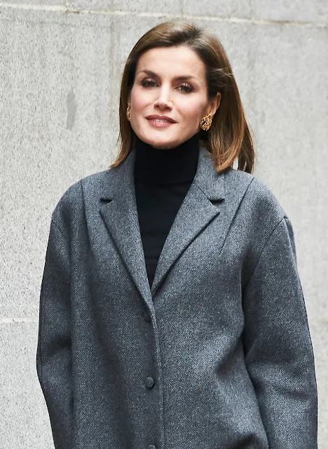 Queen Letizia of Spain attends a Working meeting of the Spanish Association Against Cancer (AECC) at AECC headquarters in Madrid