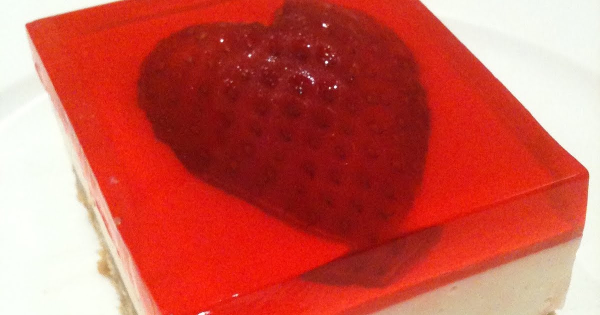 My Little Pâtisserie Strawberry Jelly Hearts Cheesecake