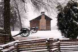 photo of Civil War cabin at Christmas