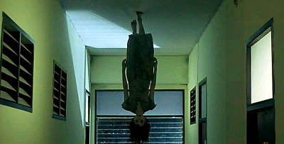 Shutter (2004)