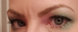 How to get Megan Fox eyebrows