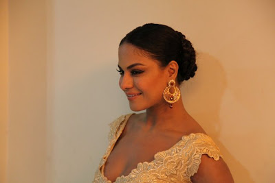 Veena Malik at promotion of her Kannada movie “Silk Sakkath Hot Maga”