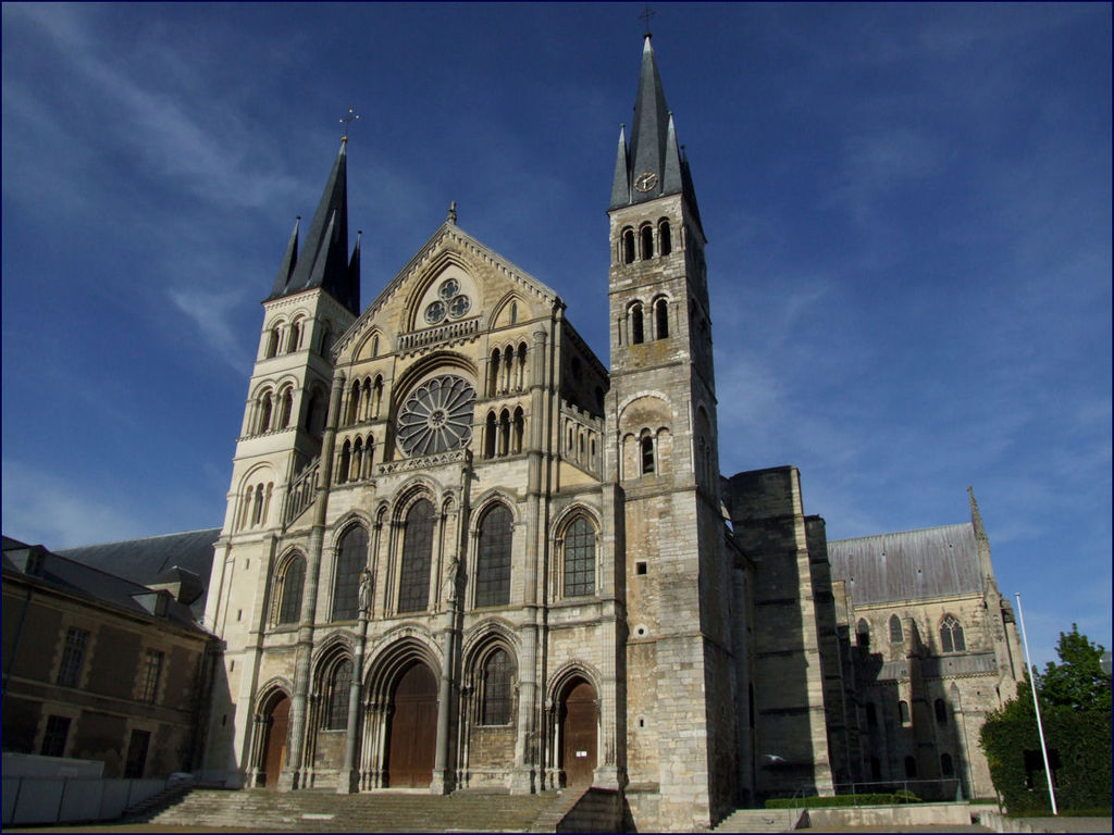 TOP WORLD TRAVEL DESTINATIONS Reims, France