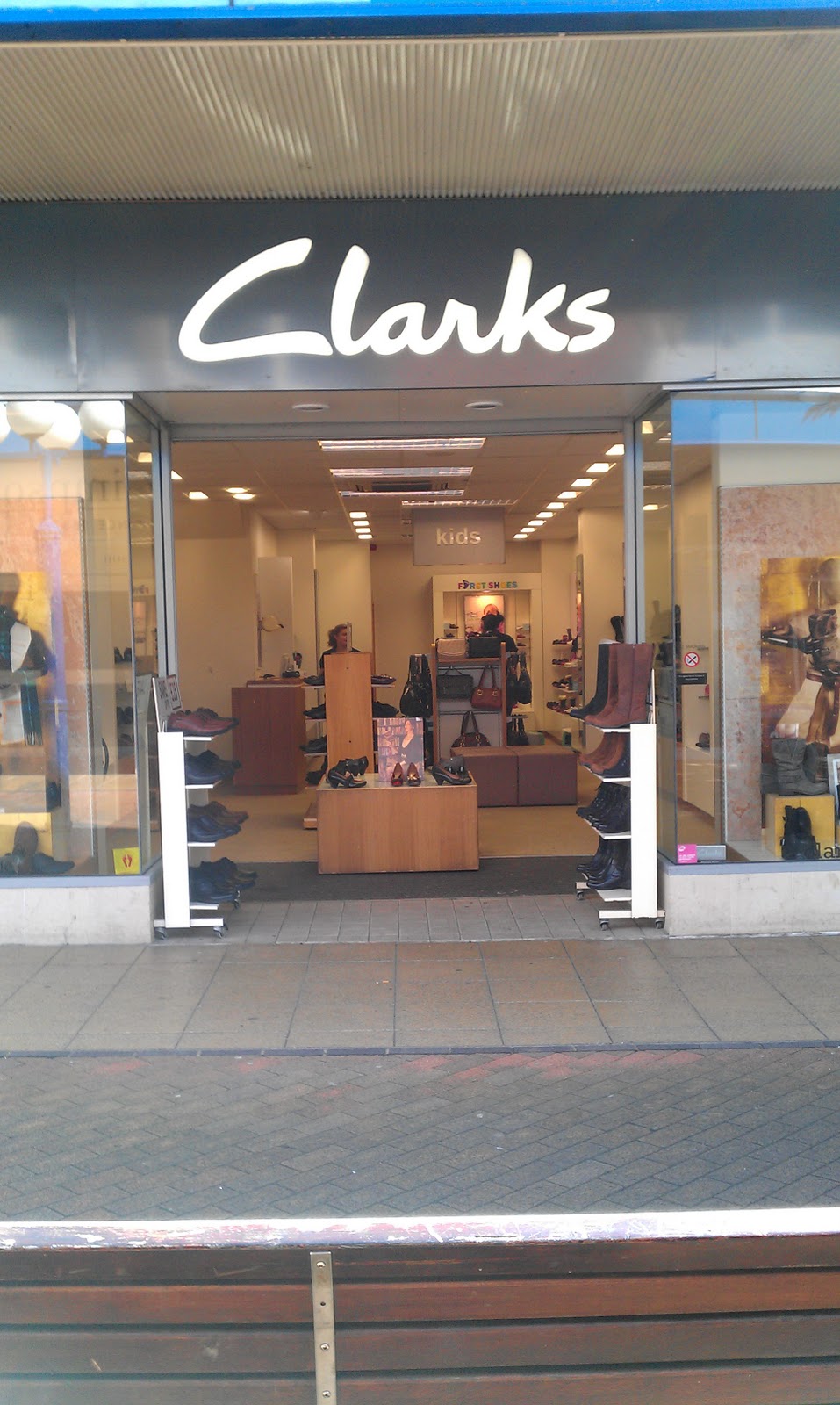 About Dunstable Shops & Businesses in Dunstable