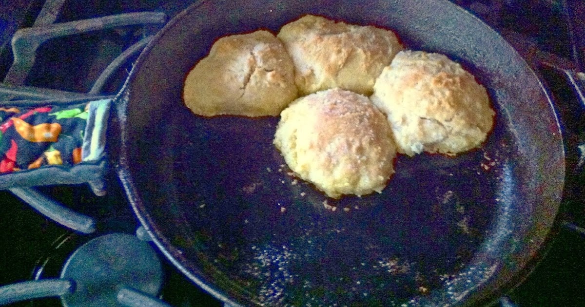 Mi Chunche en la Cocina 7UP Sour Cream Biscuits