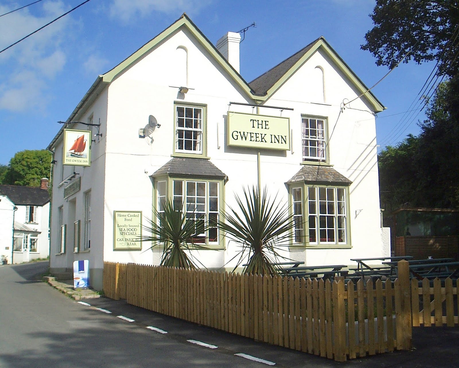 Cornwall Pub Trail: Helston to Falmouth