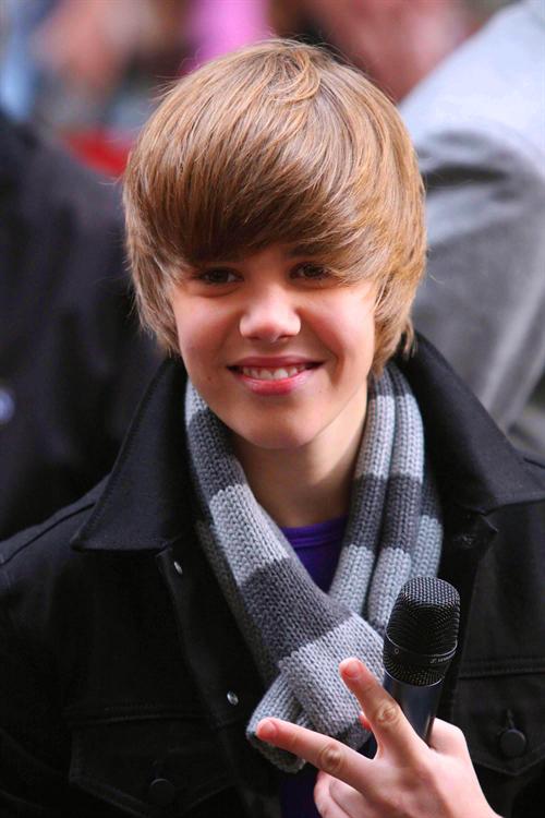 Justin Bieber 4 Years Old. Justin Bieber 12 Yrs Old. when