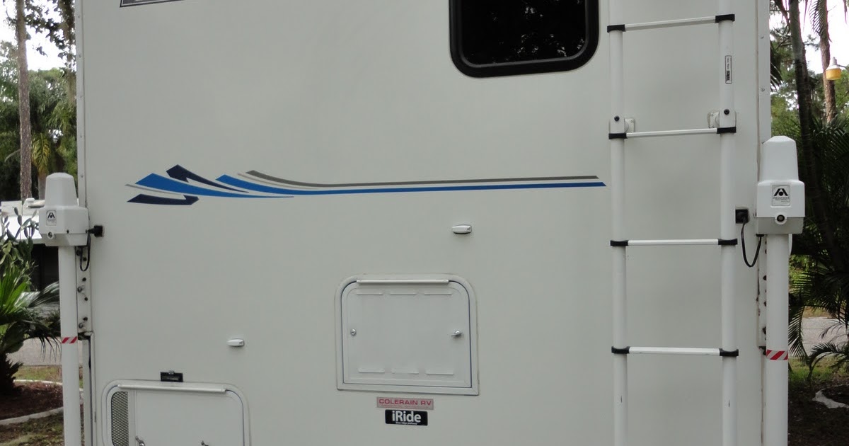 2005 Lance Camper for sale Roof views and exterior vents and valves