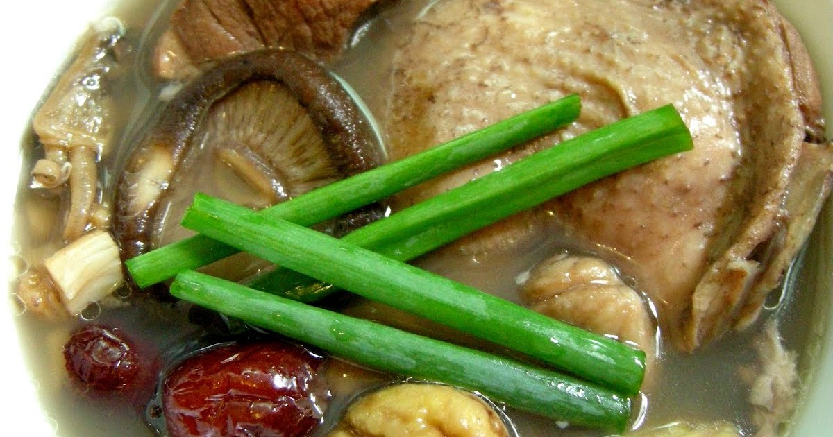 Peng's Kitchen Chestnut Chicken Soup with Scallop & Ginseng