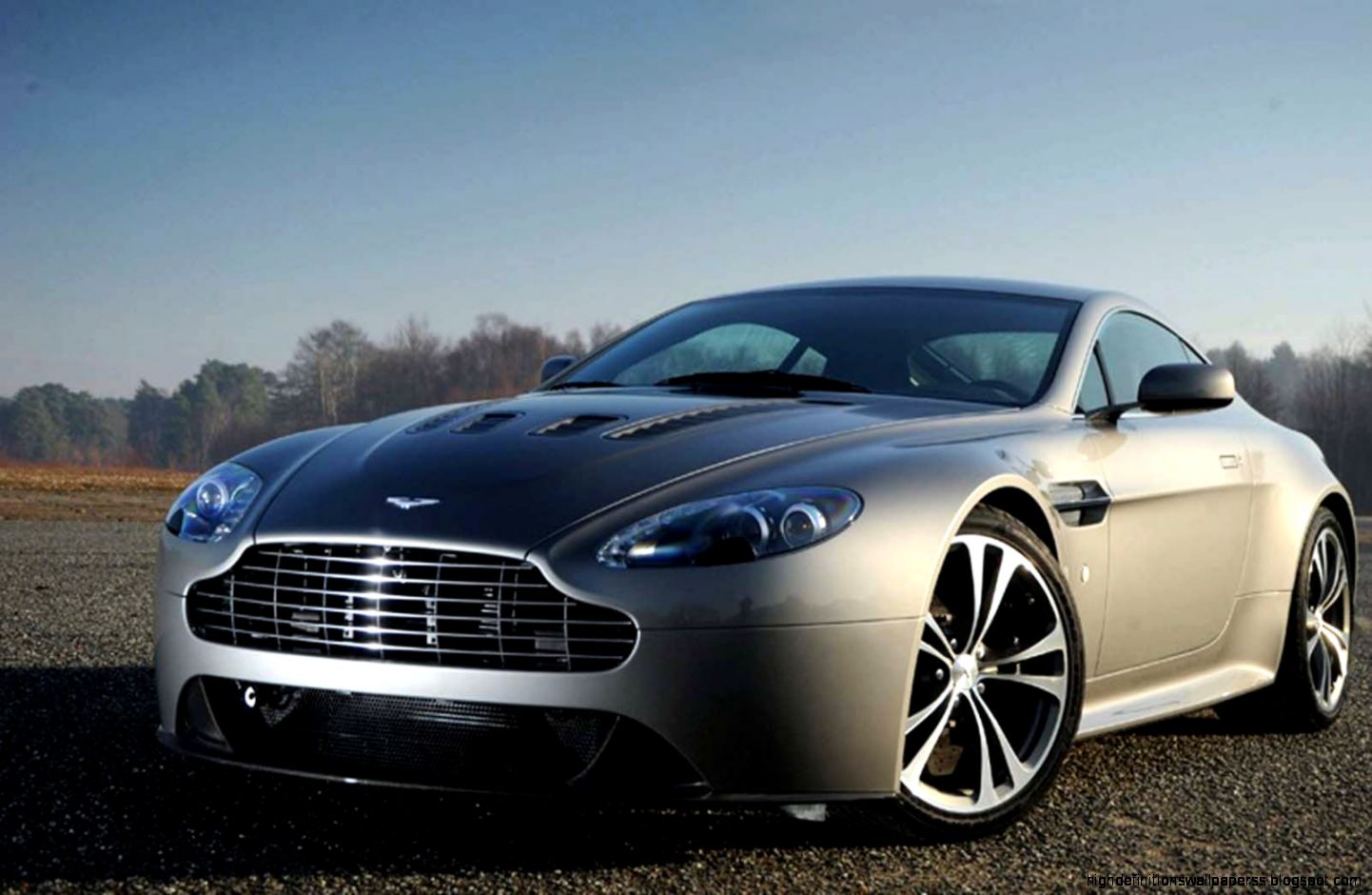 Aston Martin V12 Wallpapers Aston Martin V12 Wallpapers