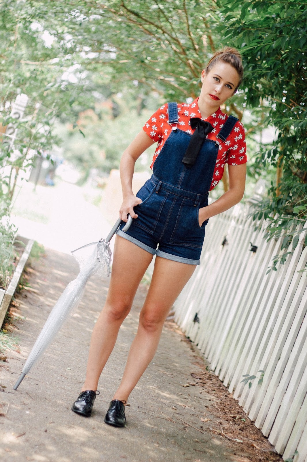vintage, retro, style, vintage style, retro style, asos, denim overalls, high waisted, cute, girly, feminine, summer outfit, bow tie, floral button up, taylor swift style, personal style, blogger, movie blogger, mad men style, 