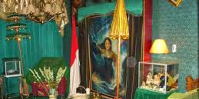 Kamar Bung Karno Paling Angker