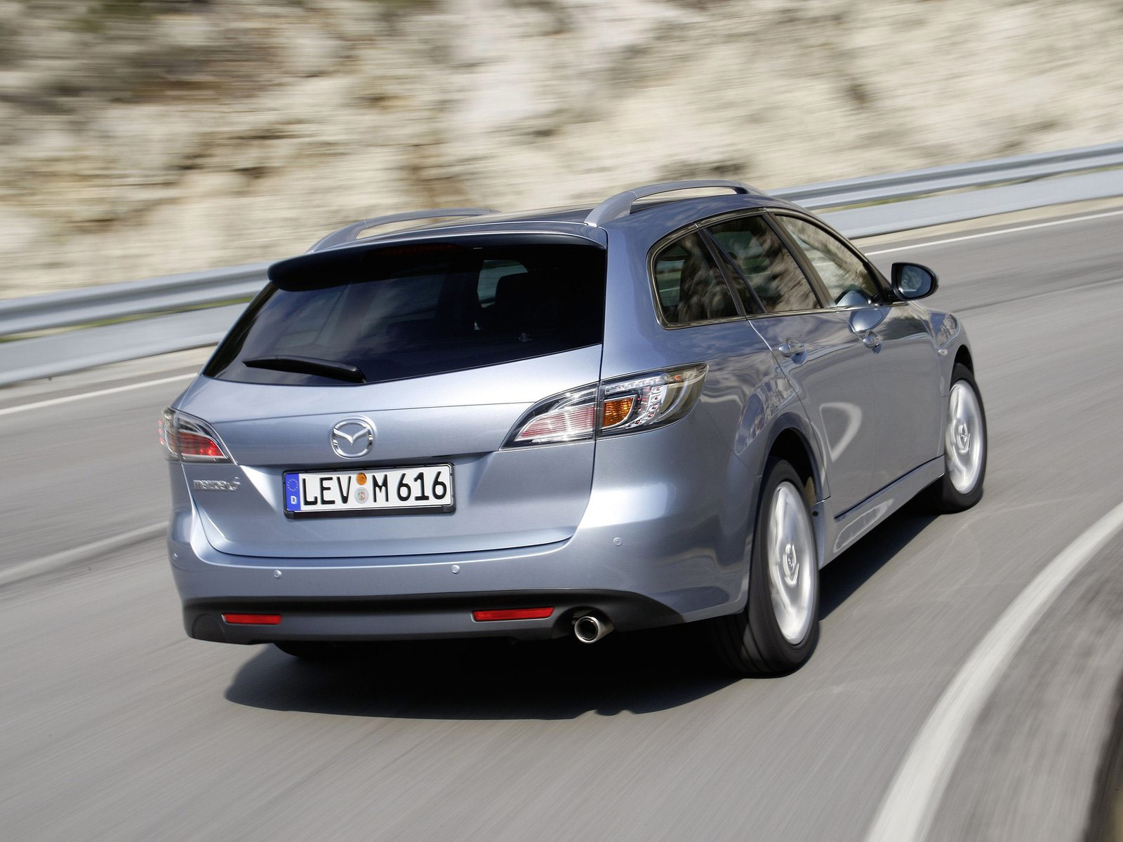 2011 MAZDA 6 Wagon car desktop wallpapers 2011 MAZDA 6 Wagon car desktop wallpapers