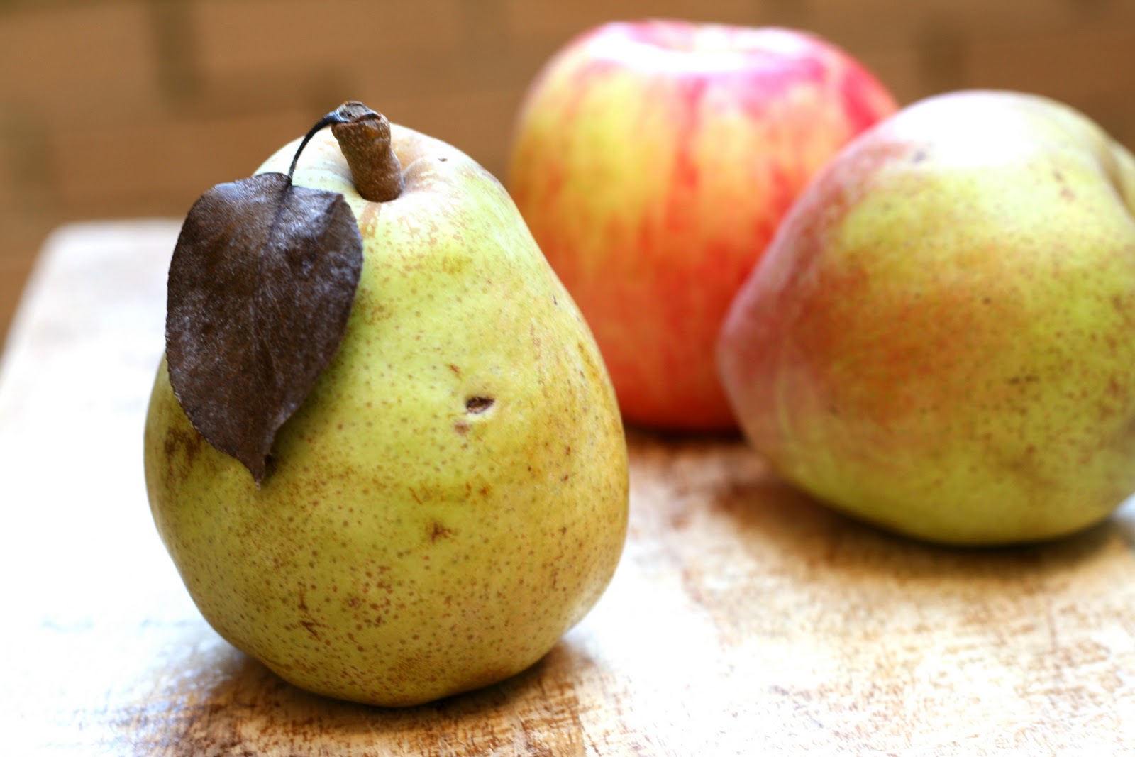 CupcakesOMG! TwoFaced Pear Applesauce