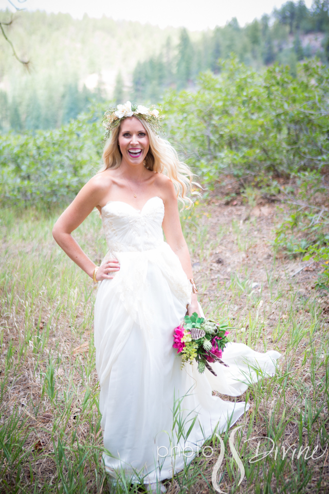 Photo Divine Aaron and Brittany's Beautiful Bohemian Wedding
