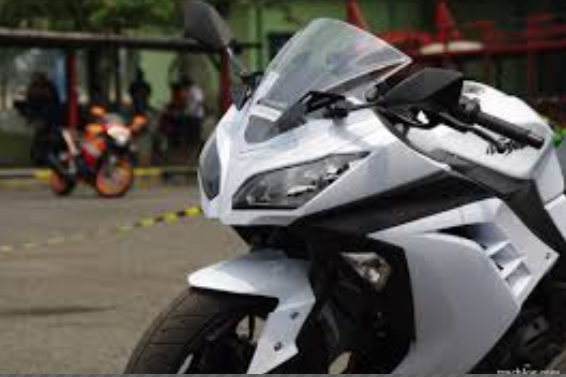 Kawasaki Ninja 250 FI Kawasaki Ninja 250 FI