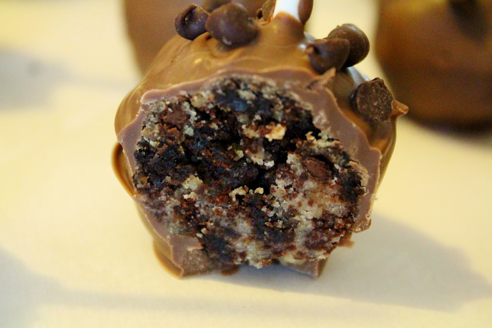 Blog as you Bake Chocolate Chip Cookie Dough Cake Pops