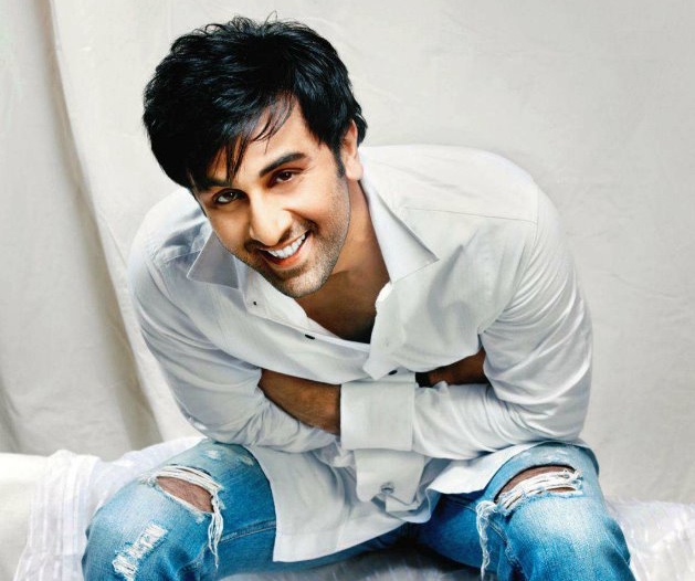 Nargis fakhri1 - Ranbir kapoor and Nargis fakhri filmfare november 2011 scans - SantaBanta Forums