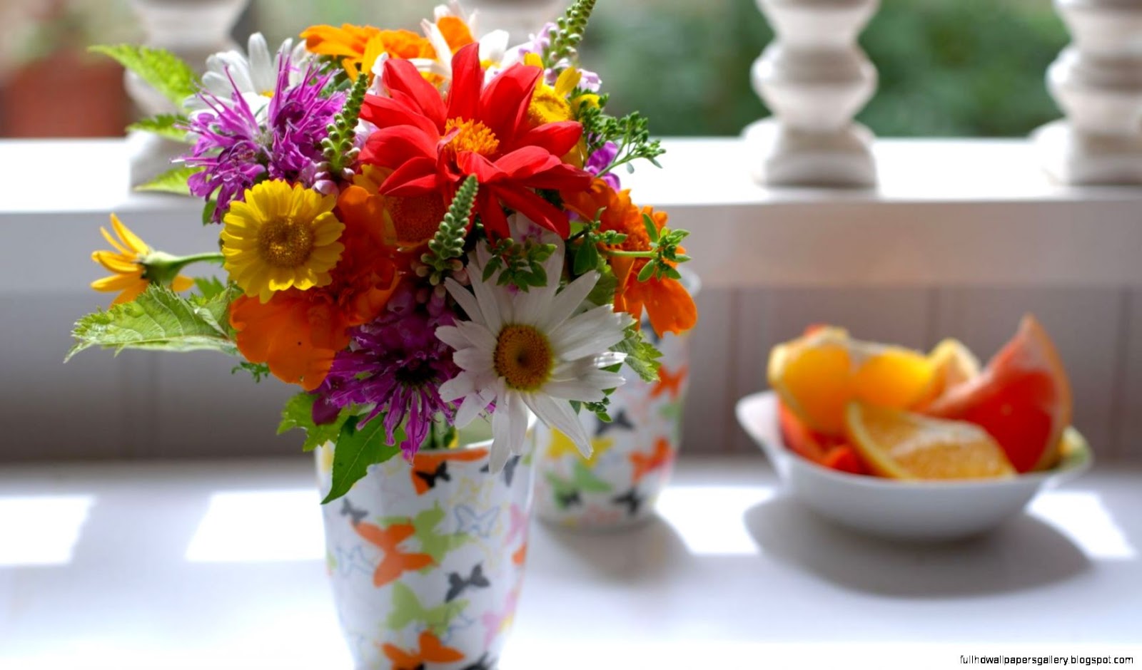 Roses Flower Vase Wallpaper Roses Flower Vase Wallpaper