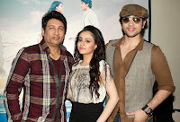 Team of 'Heartless' inaugurate the poster of college festival 'Taarangan'