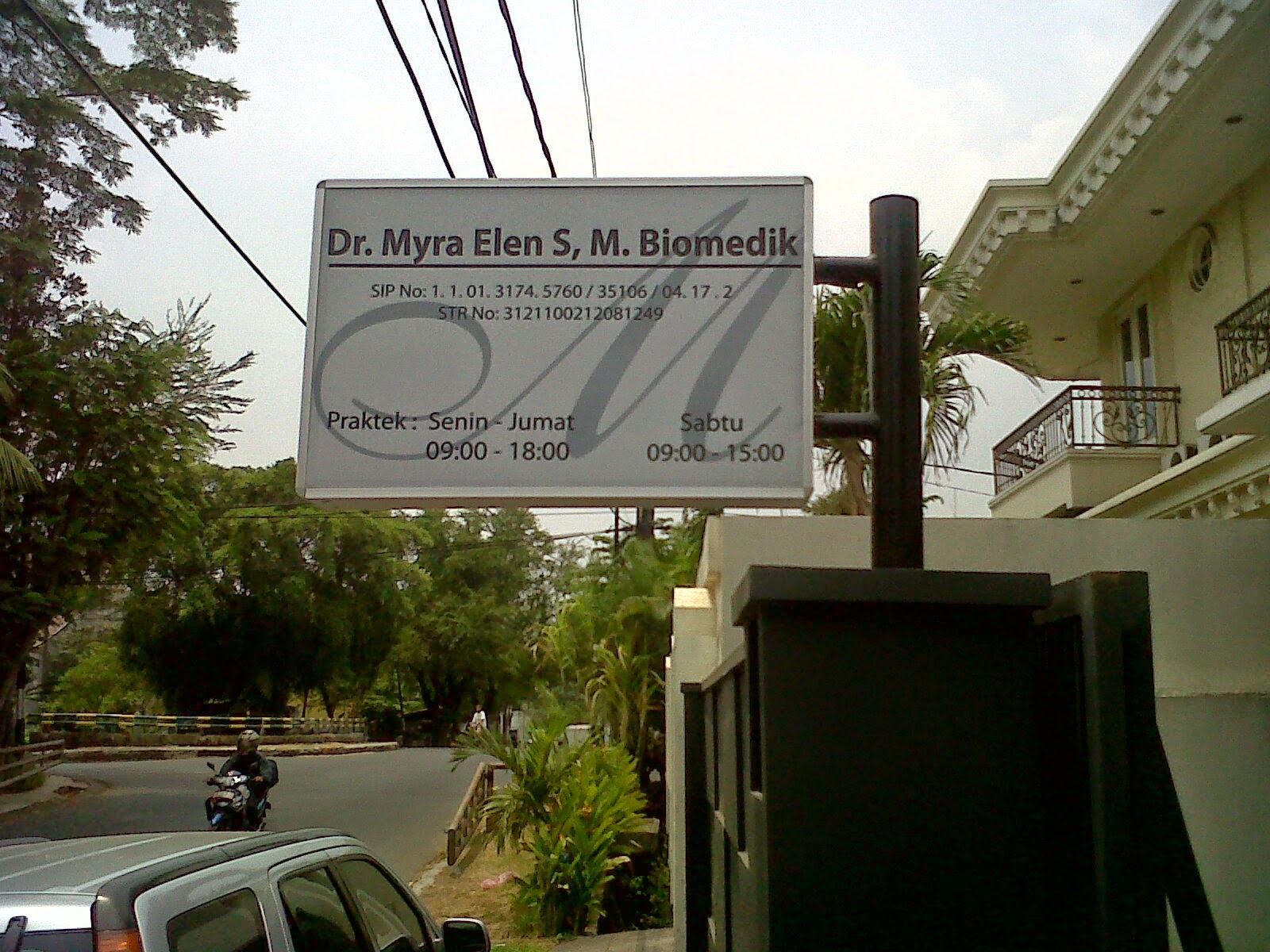 neon box klinik dan apotik harga neon box design neon