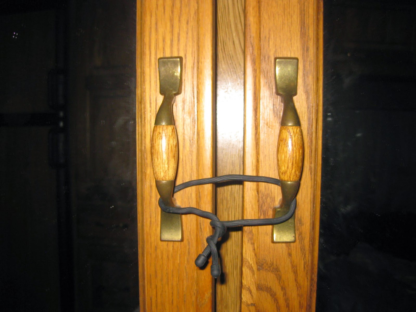 How to keep RV closet doors latched Our RV Life