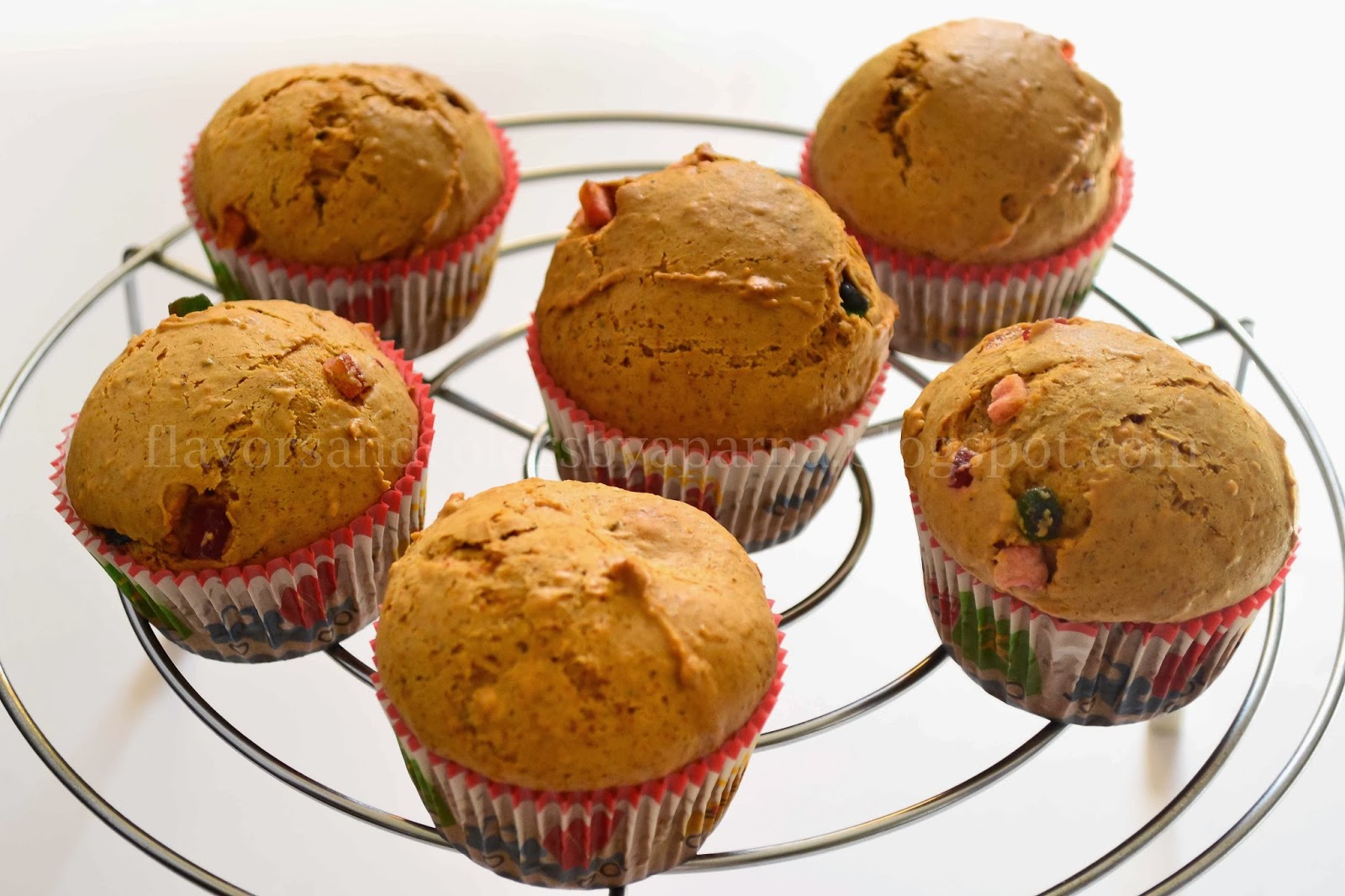 Apple Cinnamon Nutmeg Cake (Eggless) Flavors N Colors