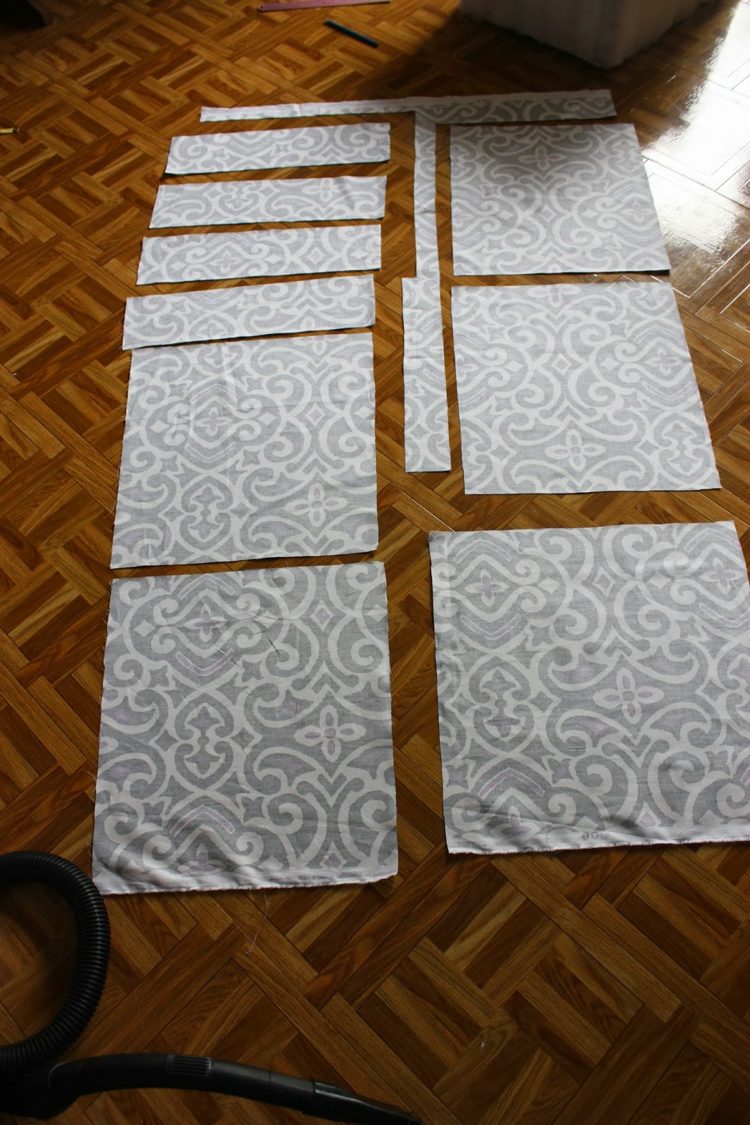 *SkinnyMinhy's Adventures in Food + Crafting Land* DIY Reupholstering