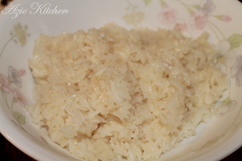 Baru Belajar Mengukus Pulut Durian Azie Kitchen