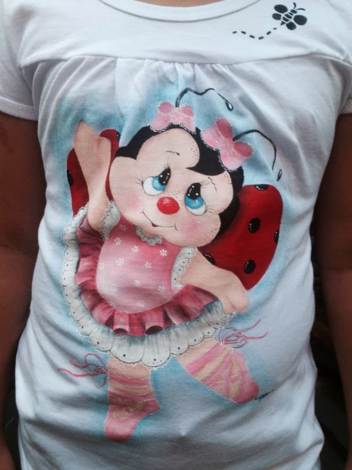 blusas pintadas a mao