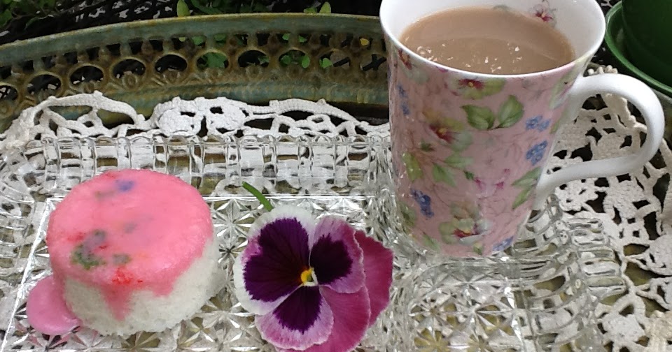 Kitty's Kozy Kitchen 321 Microwave Cake