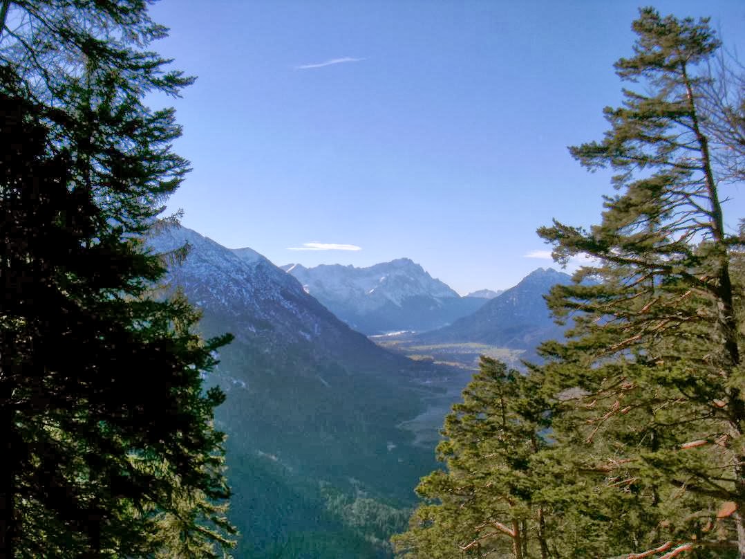 Bergheimat Barfusstour Osterfeuerspitze