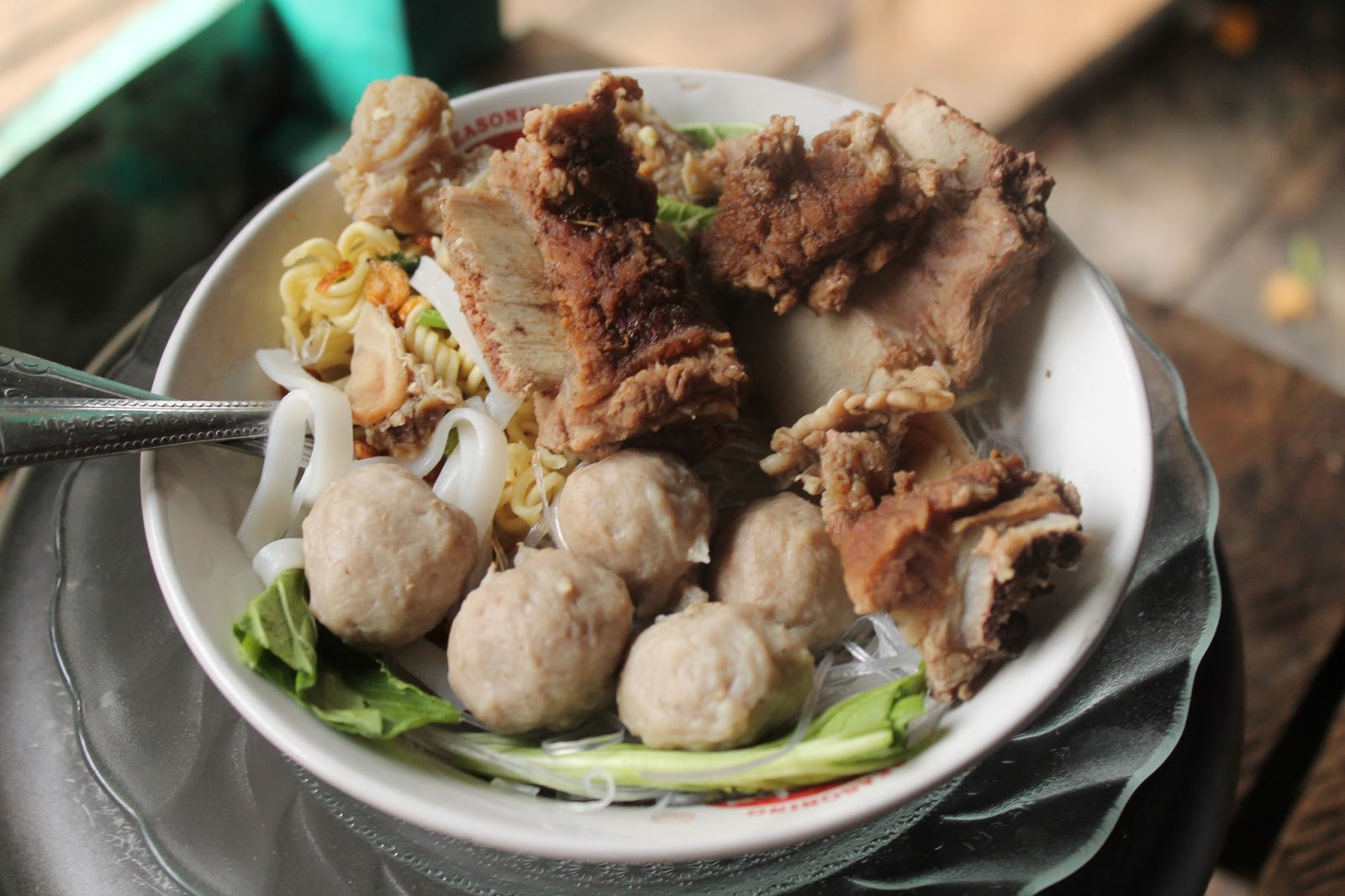Bapatong - Bakso dengan potongan daging iga