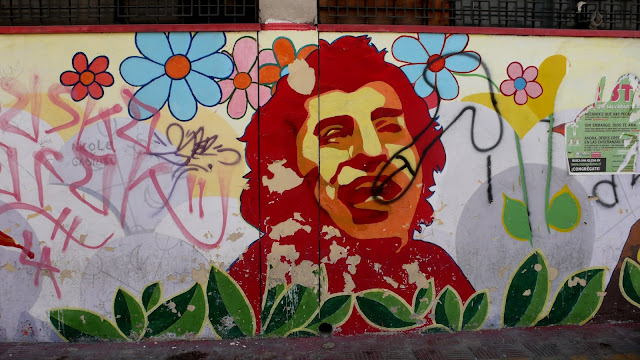 street art in santiago de chile victor jara arte callejero