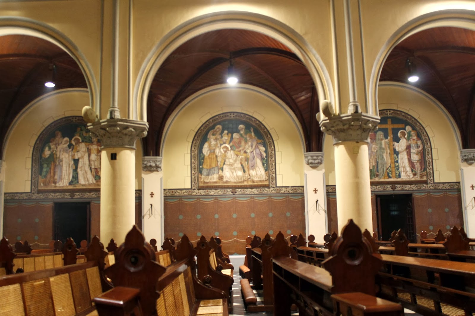 --F.W.J.P--: Kemegahan Gereja Katedral