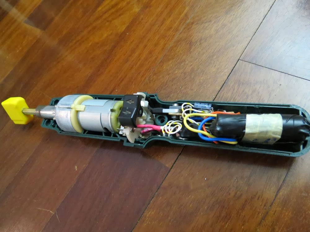 Davide Gironi Electric string winder for guitar, bass and other string instruments