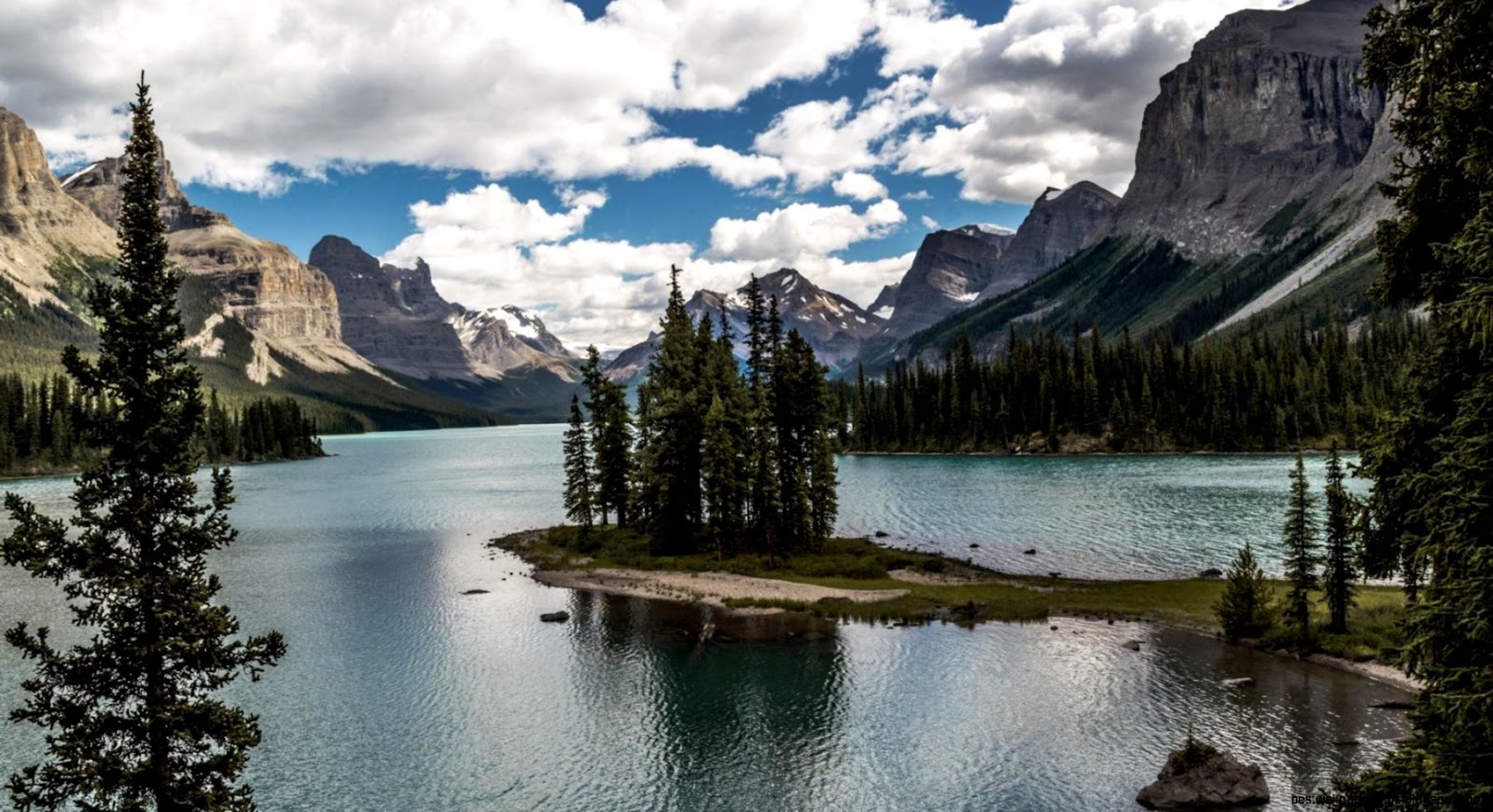 Spirit Island Maligne Lake Jasper National Park Spirit Island Maligne Lake Jasper National Park