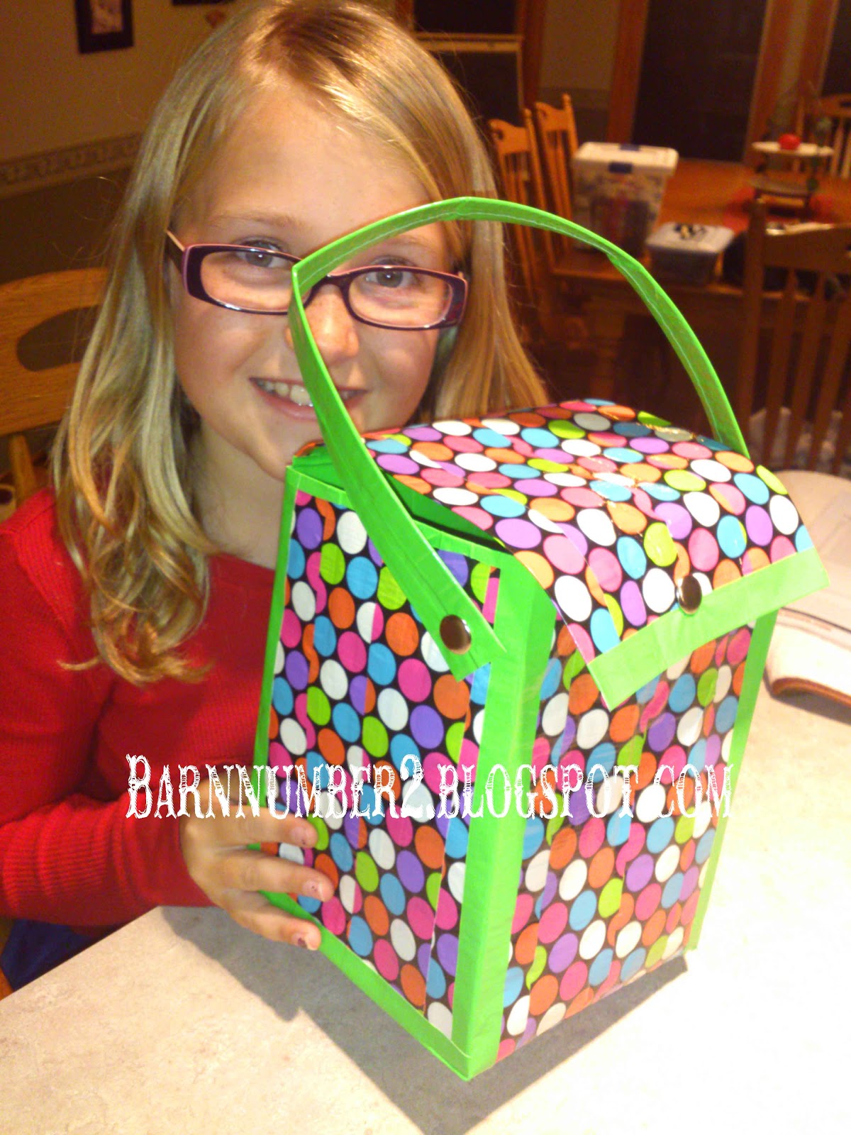 Barnnumber2 Duct Tape Lunchbox