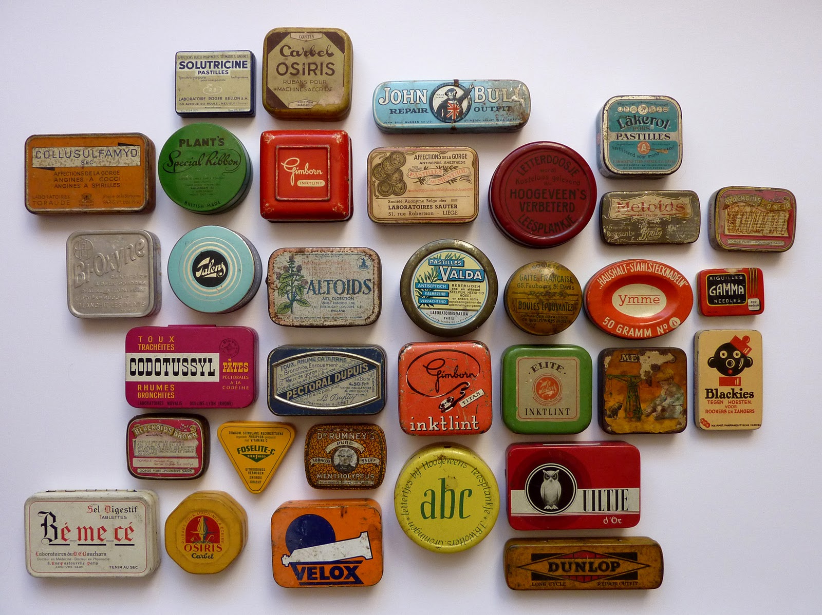 turning pages Tin collection