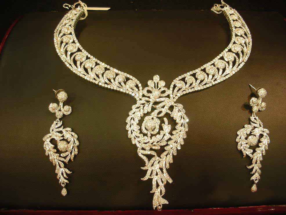 Jewelry Design Ideas image detail for bead jewelry designs beads jewelry designs Designer Jewelry Ideas Jewelry Design Ideas 25 best ideas about beaded jewelry on pinterest jewelry making jewelry making supplies and seed bead jewelry Designer Jewelry Ideas